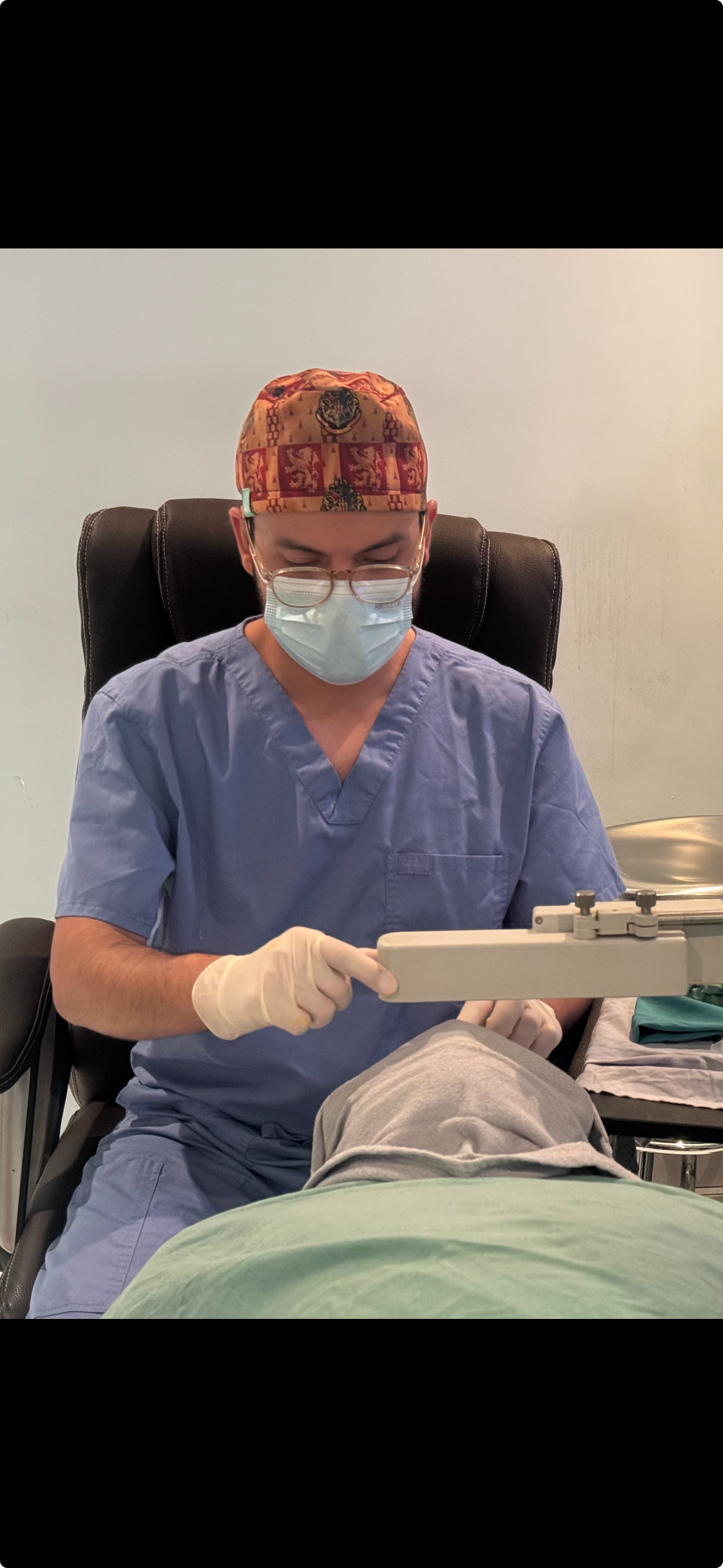 Crosslinking corneal para queratocono en Guatemala — Dr. Bryan Gómez